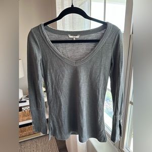 Green/gray detailed long sleeve.